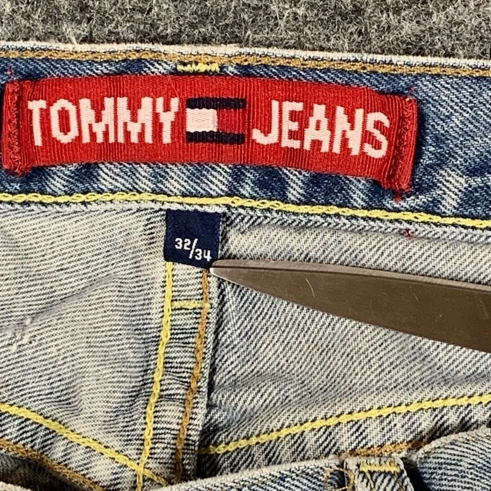 Vintage Tommy Hilfiger Jeans Mens 32x34 Fits‎ 30x32 Blue Denim Faded Distressed